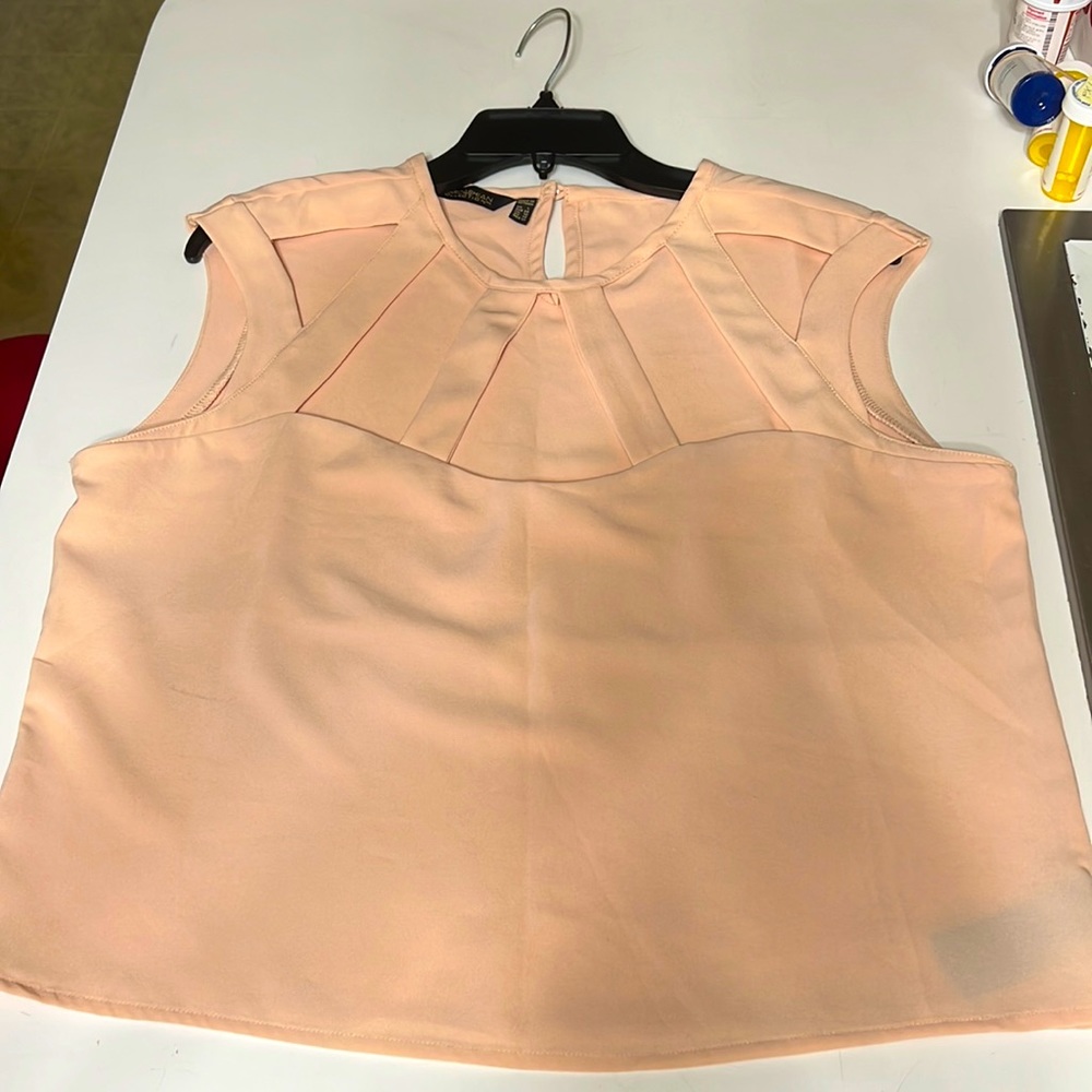 Ladies Kardashian Collection blouse Blush color Size L